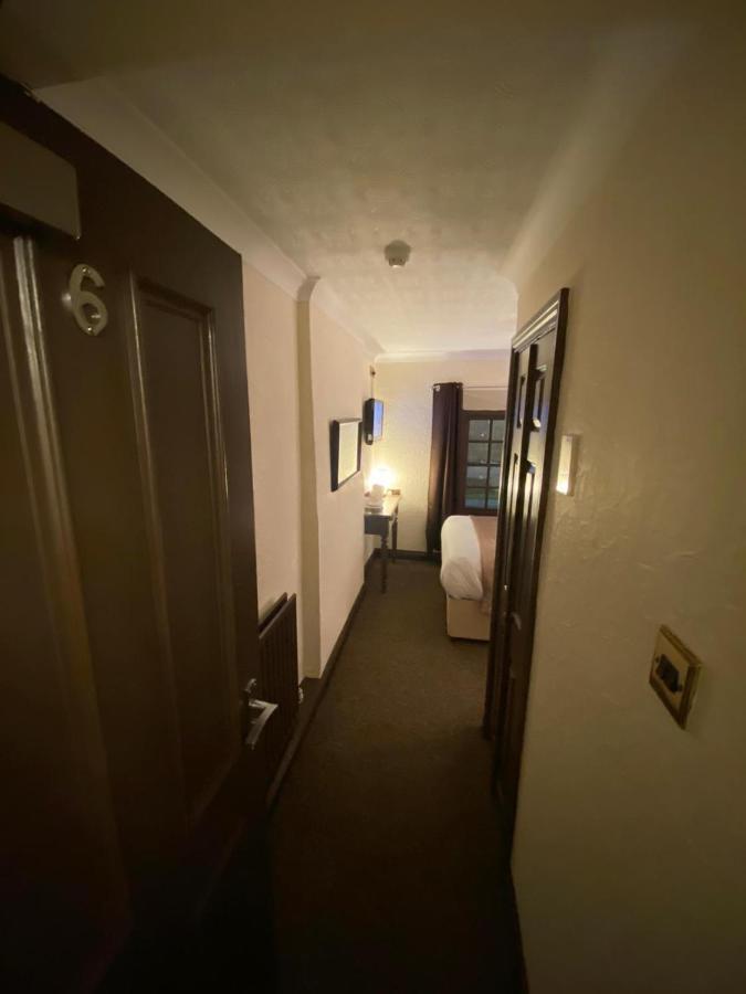 The Redwell Inn Барнард Касъл Екстериор снимка