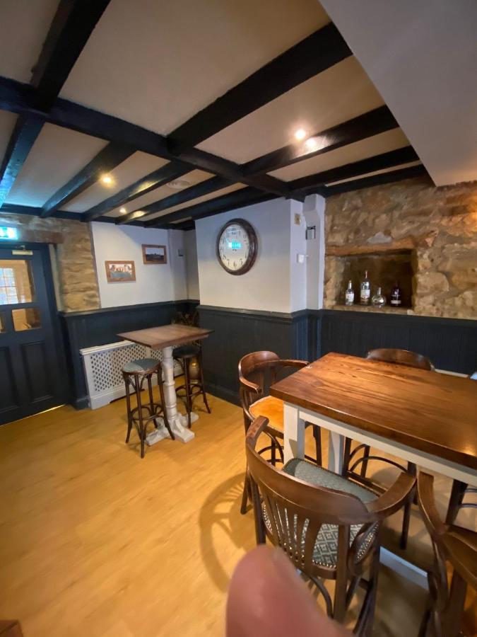 The Redwell Inn Барнард Касъл Екстериор снимка